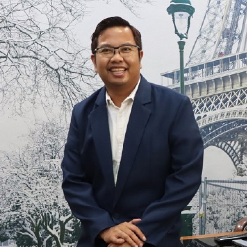 Prof. Dr. Ir. Ridi Ferdiana, S.T., M.T., IPM